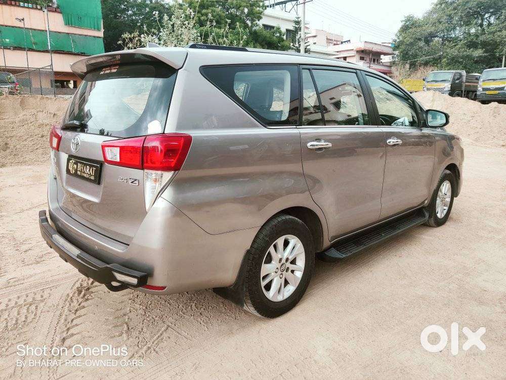 Toyota Innova Crysta Zx 2.4 Diesel 7 Seater, 2017, Diesel