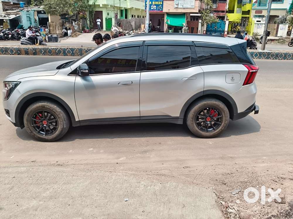 Mahindra Xuv700 2.2 Mx Diesel Mt 5 Str, 2022, Diesel