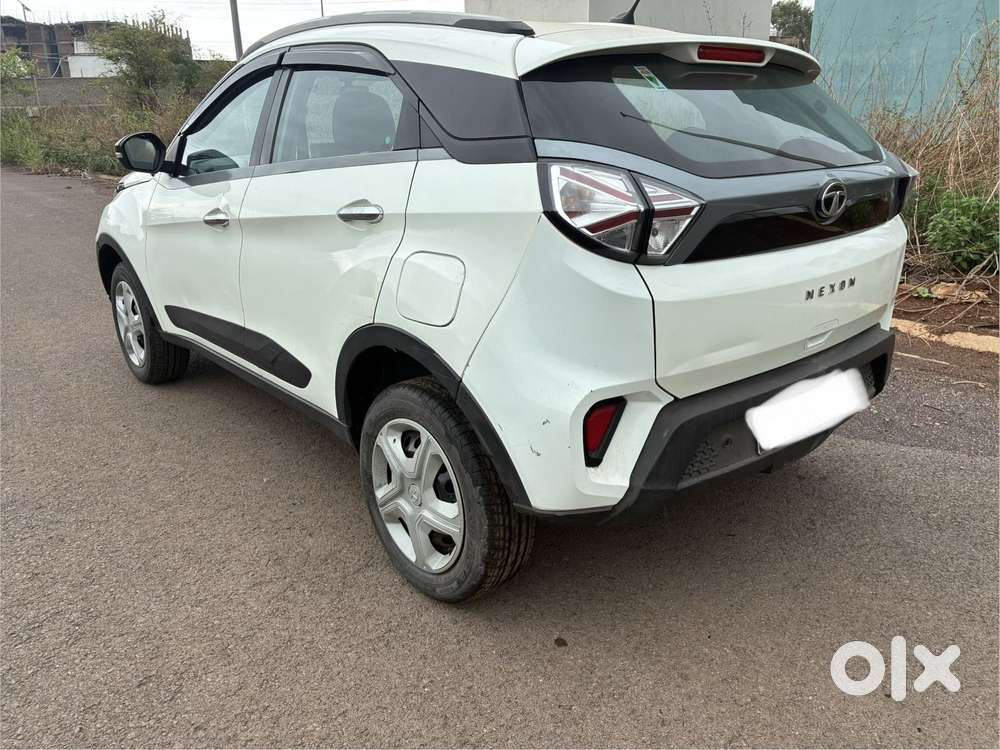 Tata Nexon 1.2 Revotron Xm (s), 2021, Petrol