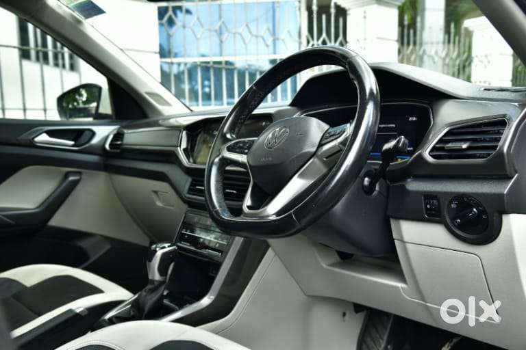 Volkswagen Taigun 1.0 Tsi Topline At, 2022, Petrol