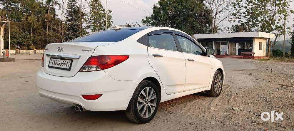 Hyundai Fluidic Verna 1.6 Vtvt Sx, 2014, Petrol