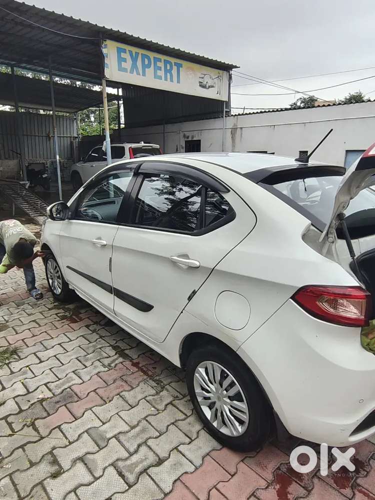 Tata Tigor Revotron 2018