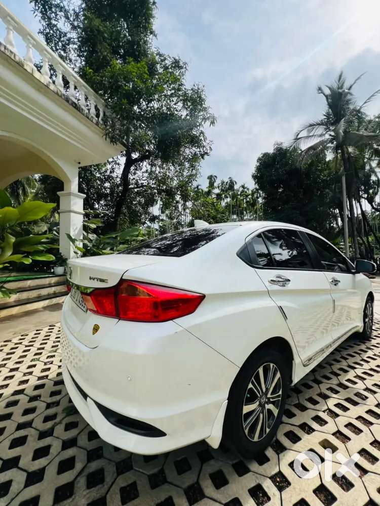 Honda City V Variant 2017
