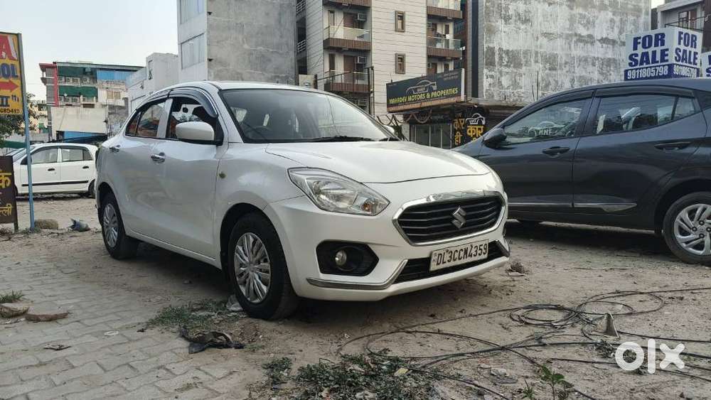 Maruti Suzuki Swift Dzire Lxi Option, 2017, Cng & Hybrids
