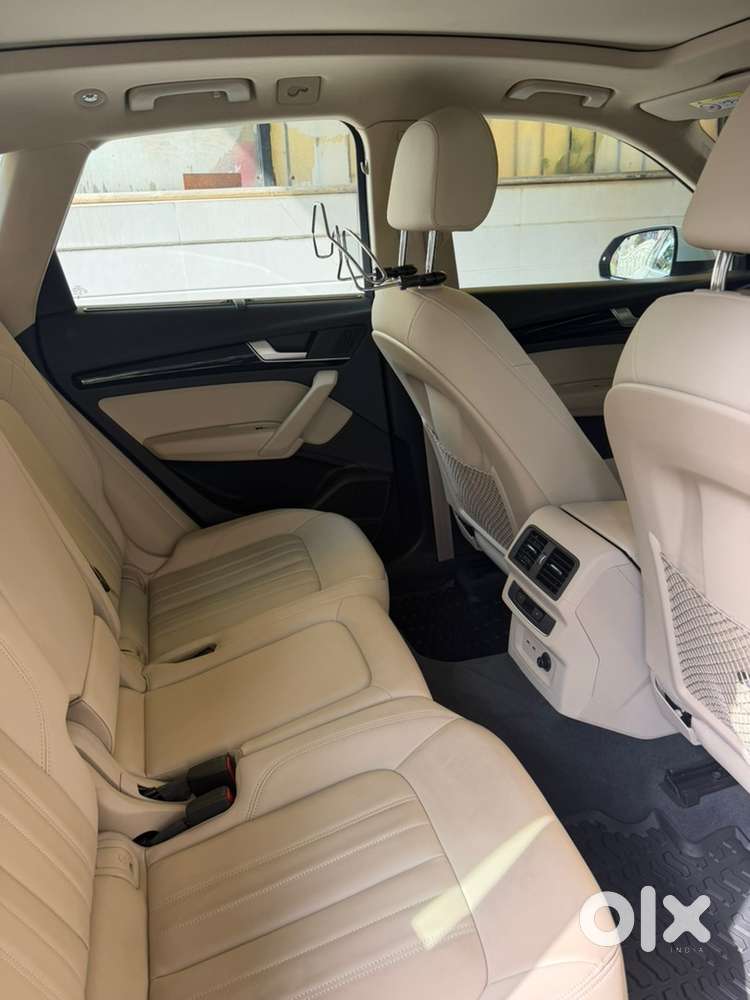 Audi Q5 Technology 2024  8,000 Km  First Owner  5-year Warranty