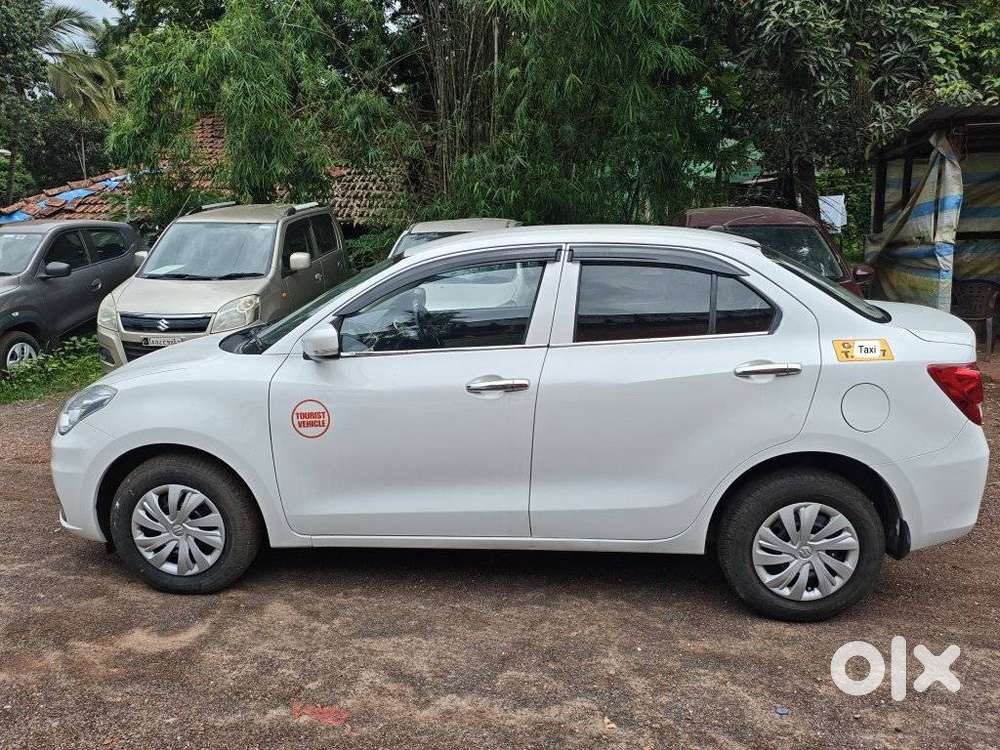 Maruti Suzuki Dzire 1.2 Vxi, 2023, Petrol