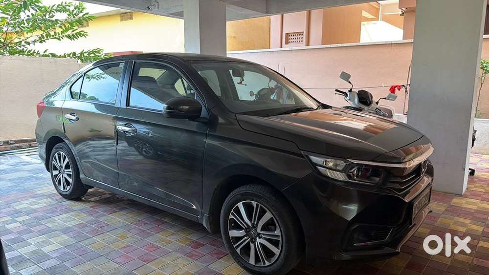 Honda Amaze 2nd Gen 2025 Petrol Well Maintained