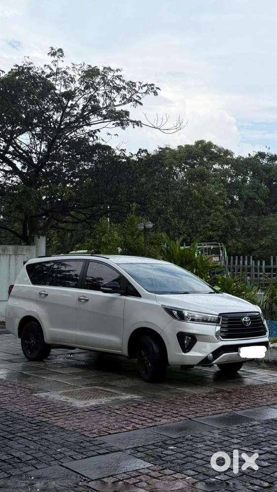 Toyota Innova Crysta Diesel 2017
