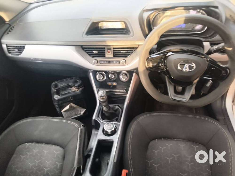 Tata Nexon 1.5 Revotorq Xm, 2021, Diesel