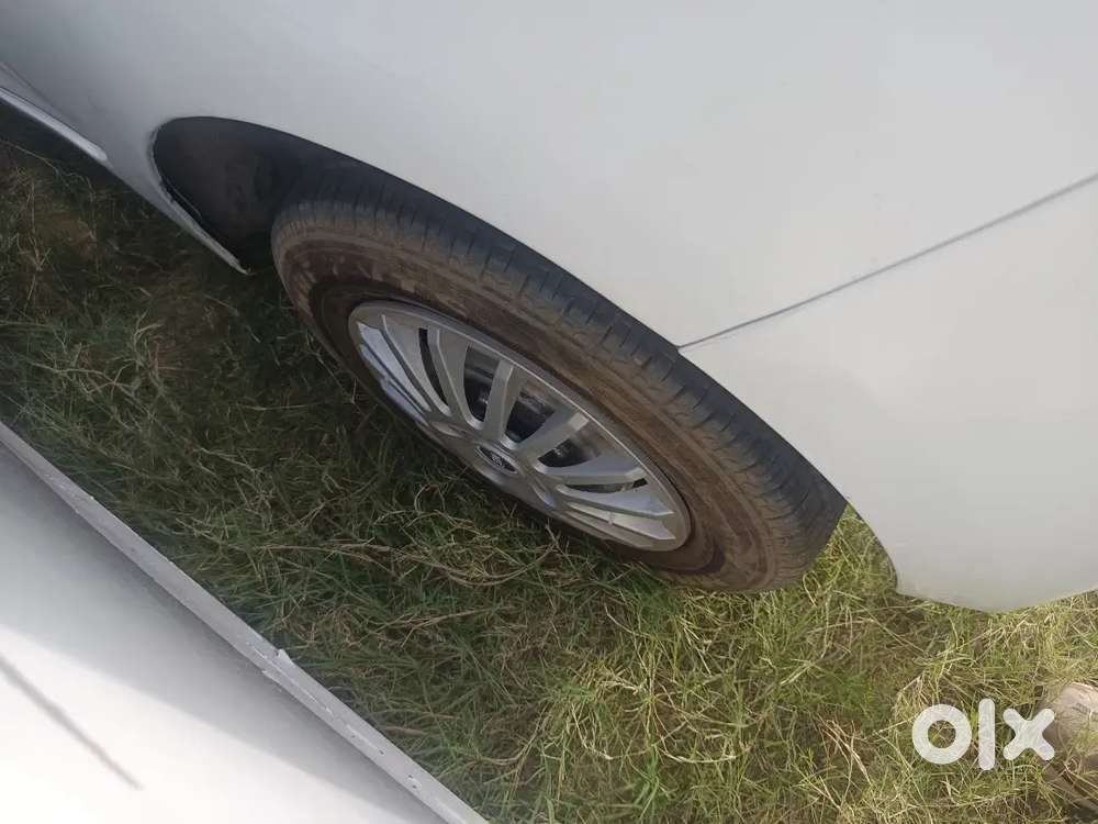 Hyundai Eon 2017 Lpg 152000 Km Driven