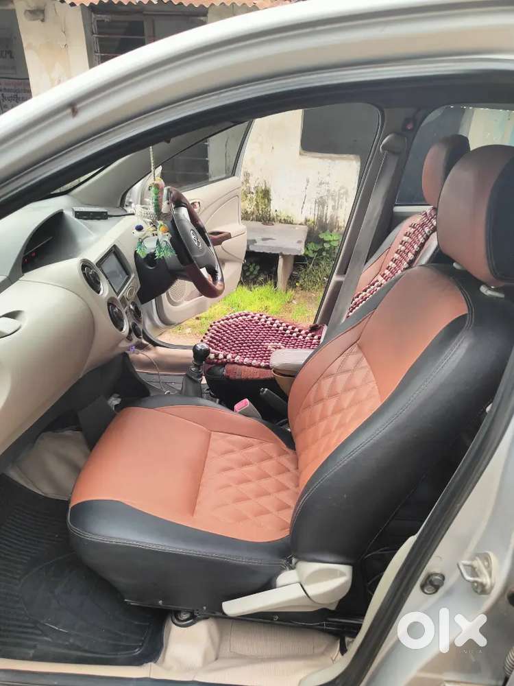 Toyota Etios 2015 Diesel 180000 Km Driven