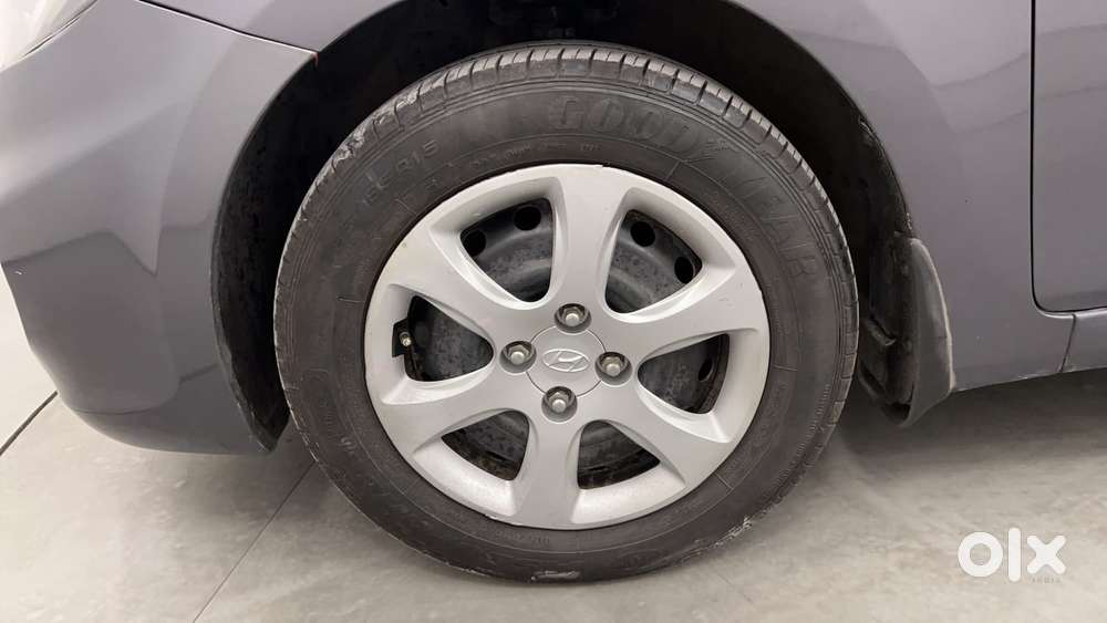 Hyundai Verna [2011-2015] Fluidic 1.4 Vtvt, 2013, Petrol