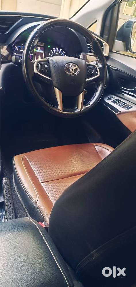 Toyota Innova Crysta 2.8z Automatic, 2019, Diesel