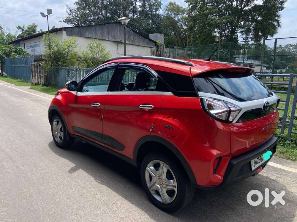 Tata Nexon 1.2 Revotron Xm Plus (s), 2022, Petrol