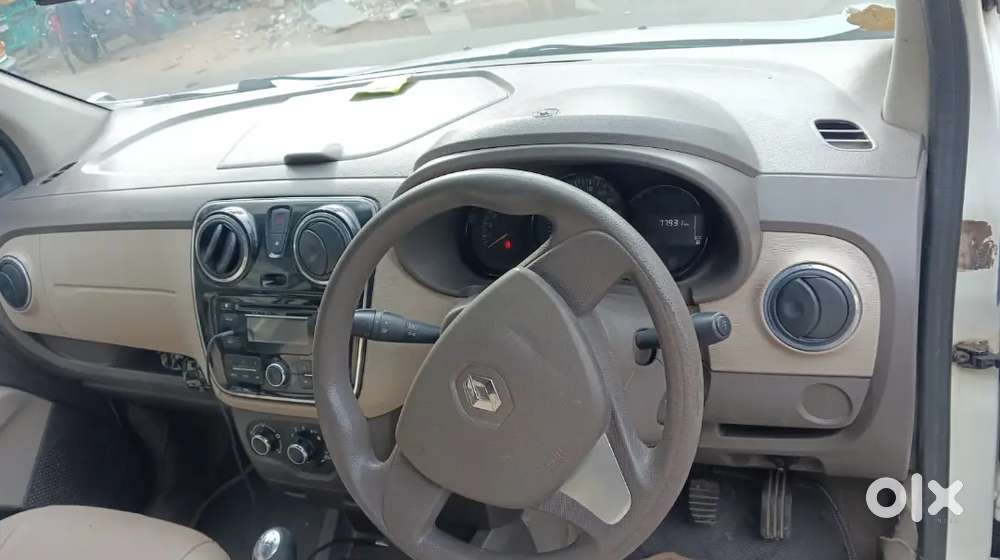 2015 Renault Lodgy Stepway Edition