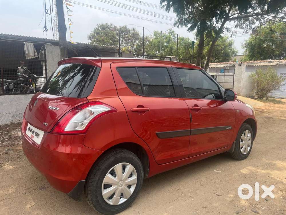 Maruti Suzuki Swift 1.2 Vxi (o), 2011, Petrol