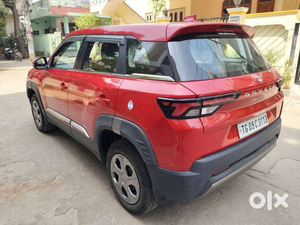 Maruti Suzuki Brezza 1.5 Lxi Smart Hybrid, 2024, Petrol