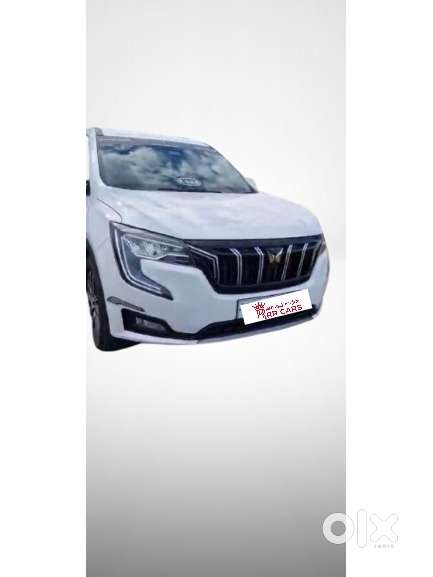Mahindra Xuv700 2.0 Ax 7 Petrol At Str, 2025, Petrol
