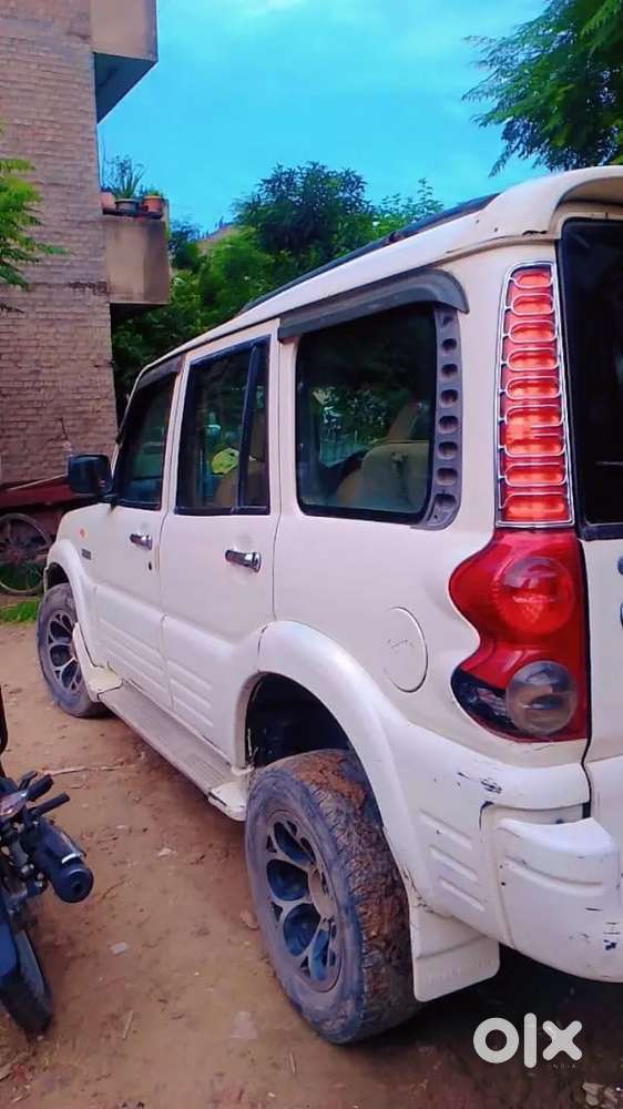 Mahindra Scorpio 2009
