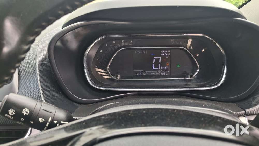 Tata Nexon 1.2 Revotron Xz Plus (s), 2023, Petrol