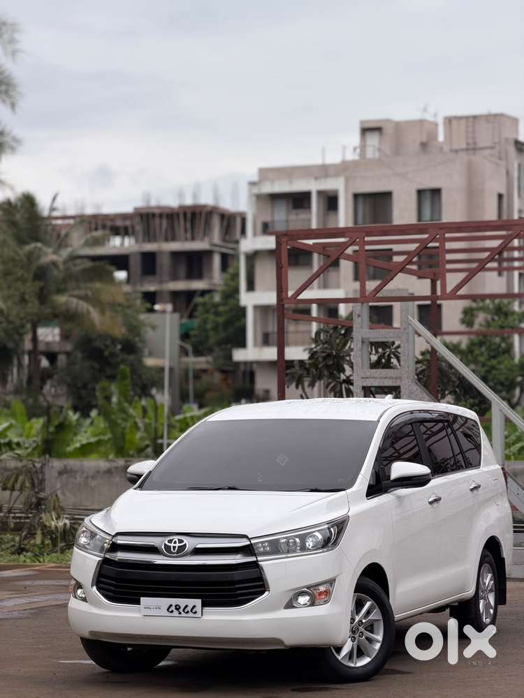 Toyota Innova Crysta 2.7 V, 2019, Diesel