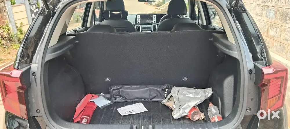 Kia Sonet 2025 December 31st Sunroof