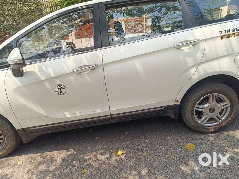 Mahindra Marazzo, 2018, Diesel