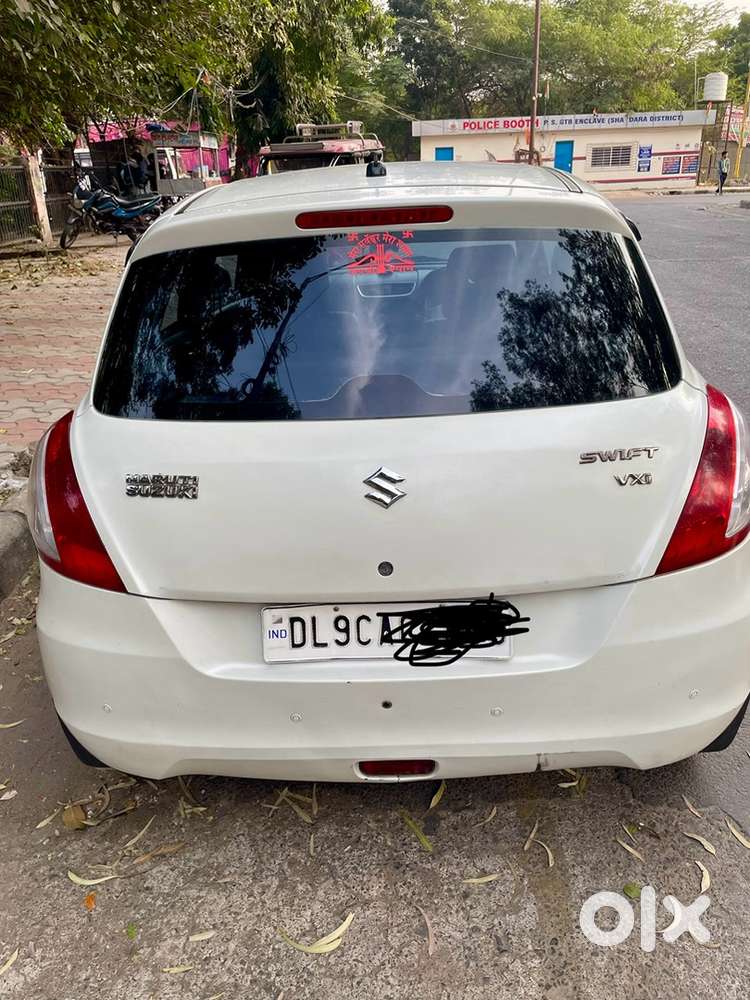 Maruti Suzuki Swift Vxi 2012