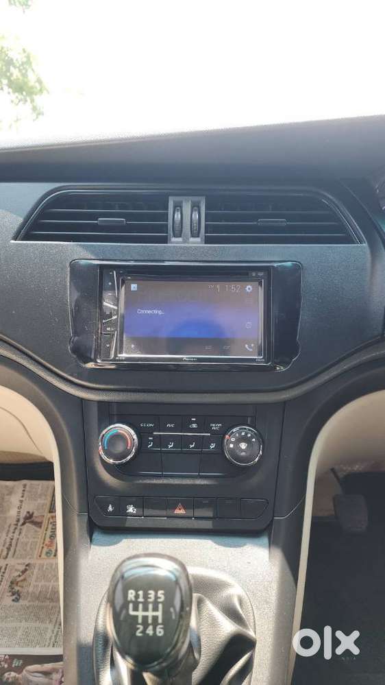 Mahindra Marazzo M2, 2018, Diesel