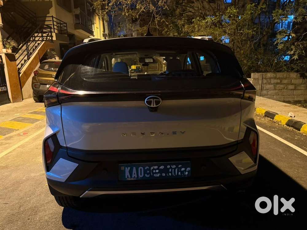 Tata Nexon Ev 2024 Empowered +lr