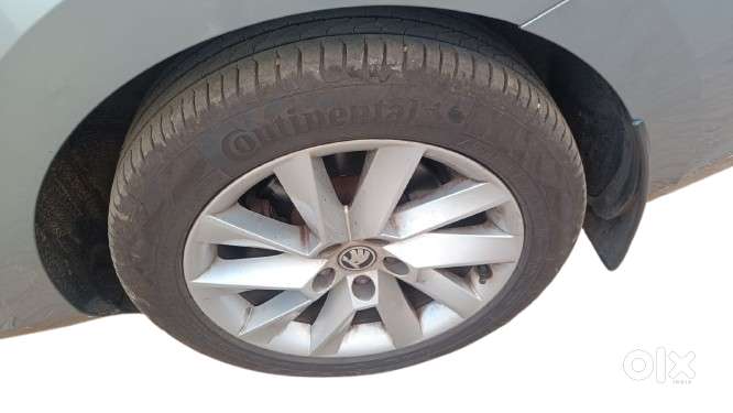 Skoda Superb Lk 1.8 Tsi At, 2019, Petrol