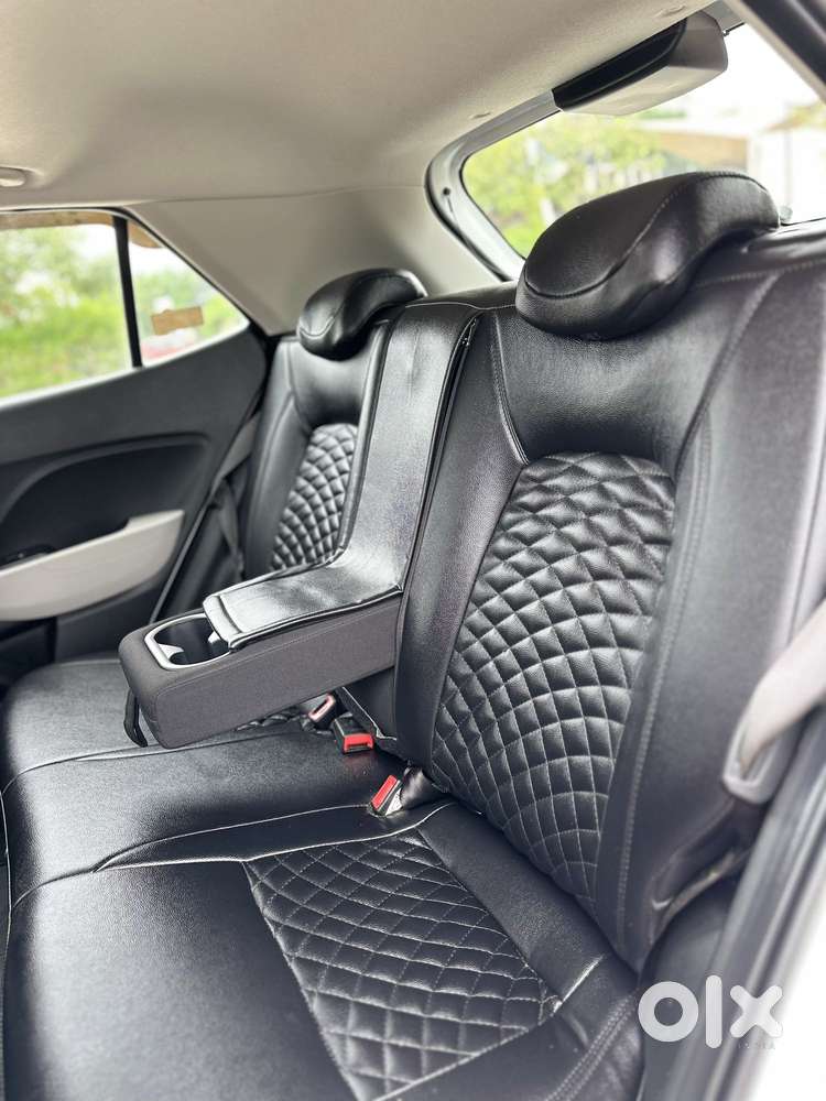 Hyundai Venue Sx Dual Tone Diesel, 2023, Diesel