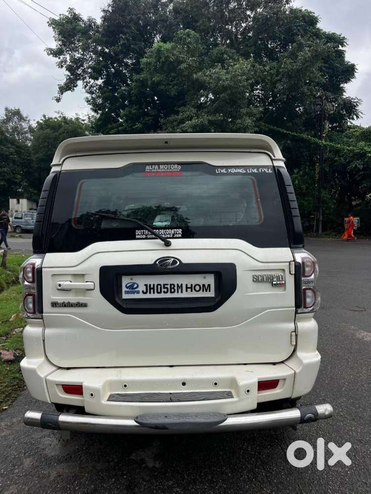 Mahindra Scorpio S10, 2016, Diesel