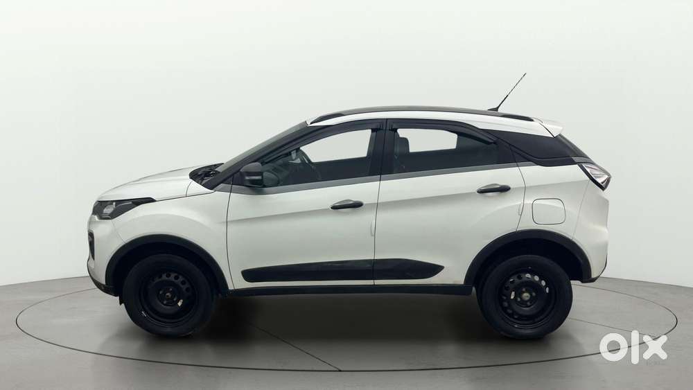Tata Nexon 1.5 Revotorq XMA AMT, 2021, Petrol