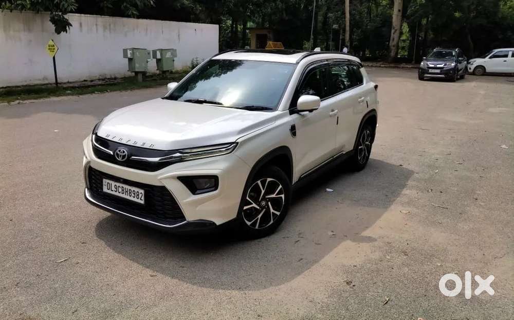 Toyota Urban Cruiser Hyryder 1.5 V Hybrid, 2025, Petrol