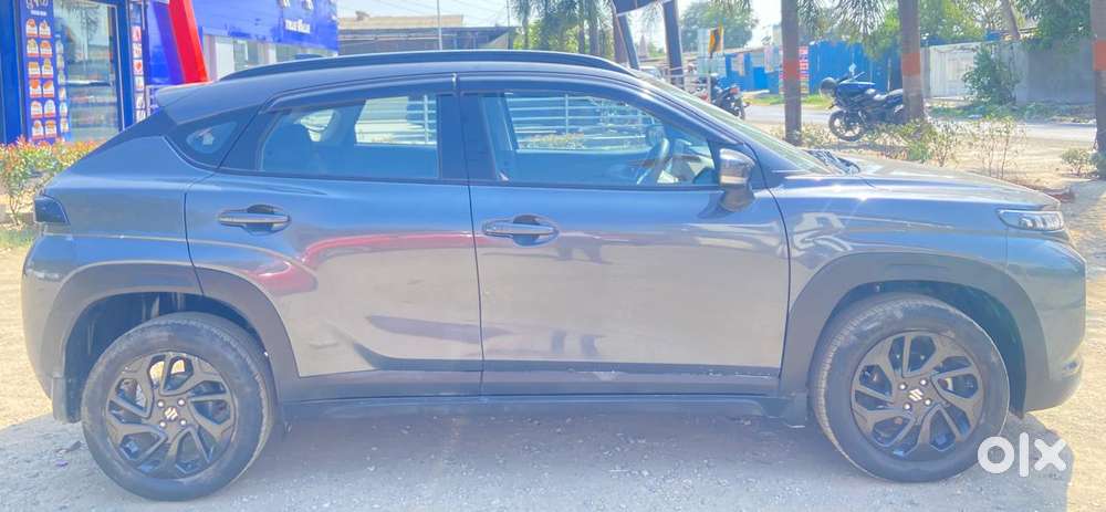 Maruti Suzuki Fronx Delta Plus 1.2l Ags, 2023, Petrol