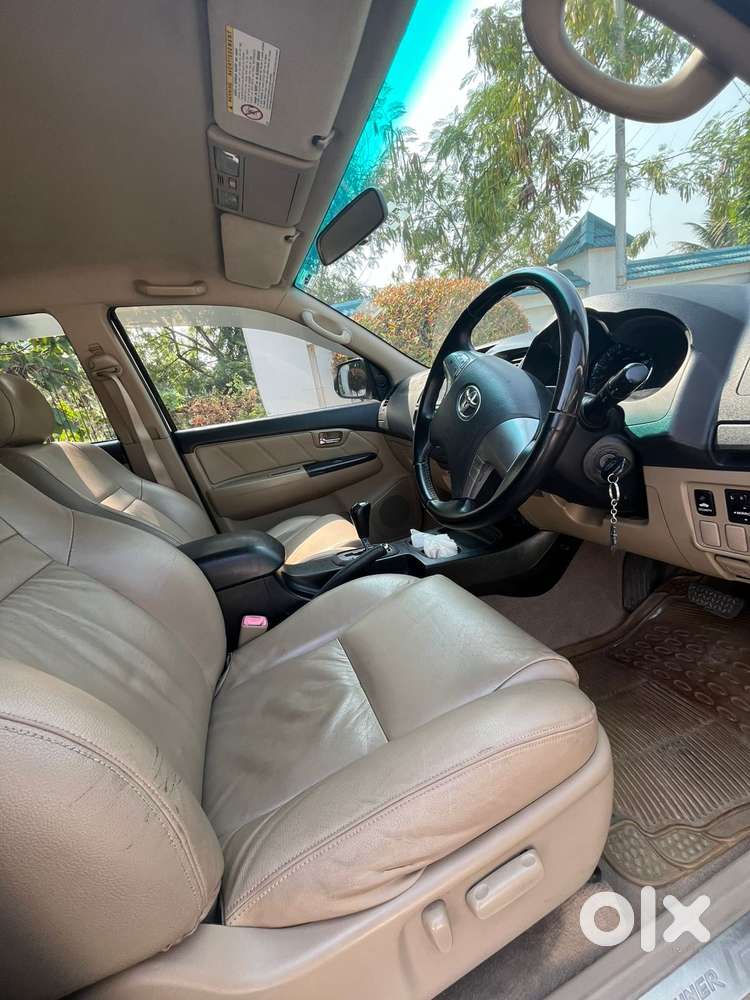 Toyota Fortuner 3.0 4x2 Automatic, 2014, Diesel