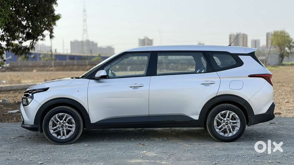 Kia Carens 1.5 Premium Diesel 7 Str Imt, 2023, Diesel