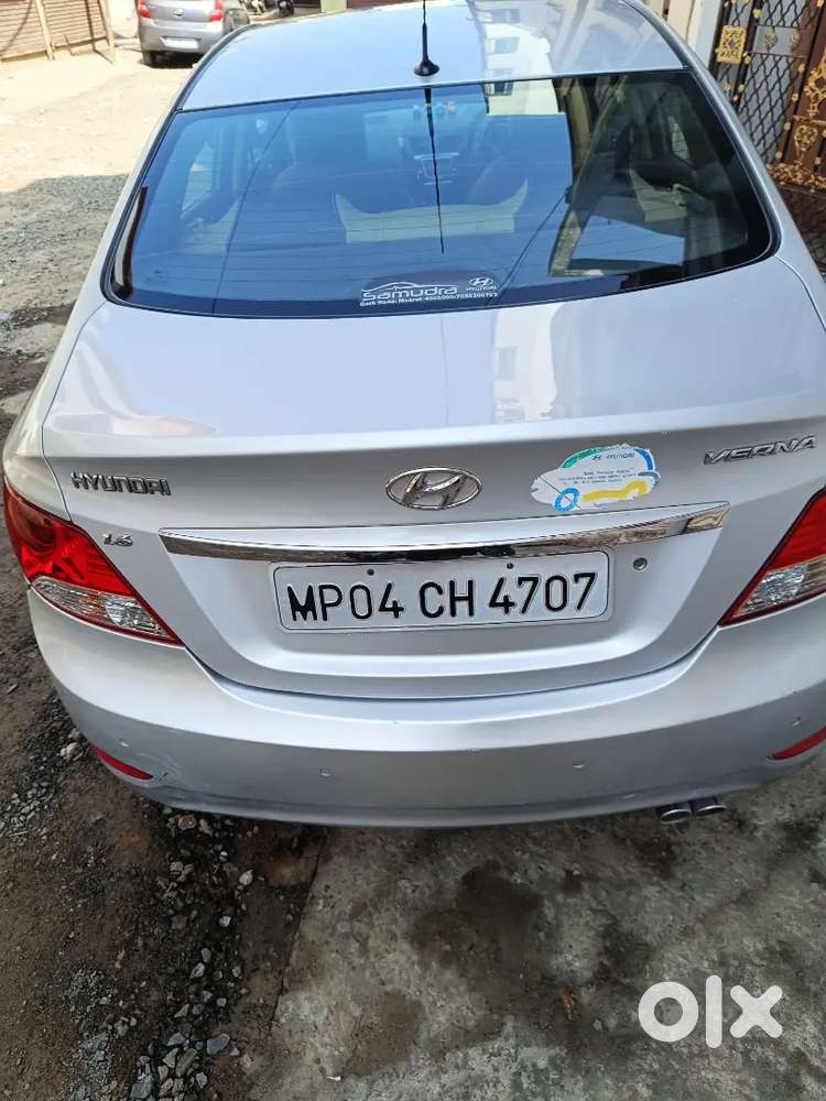 Hyundai Verna 2011 Petrol 86000 Km Driven