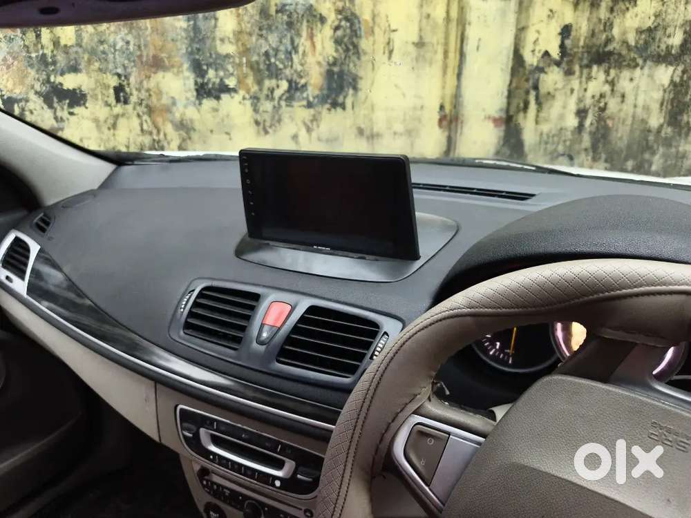 Renault Fluence 2012 Petrol