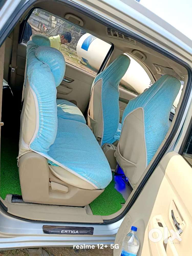 Maruti Suzuki Ertiga 2023 Vxi Cng