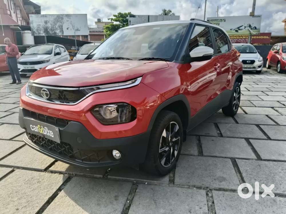 Tata Punch Creative Dual Tone Mt Sunroof, 2023, Petrol