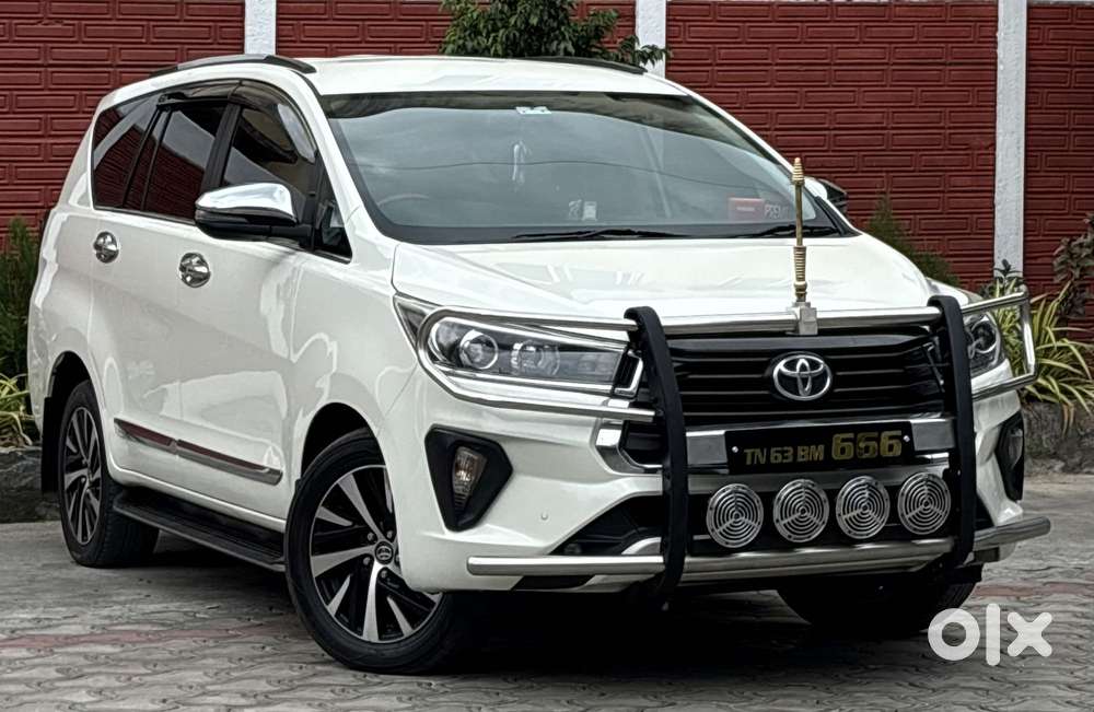 Toyota Innova Crysta 2.4 V, 2022, Diesel