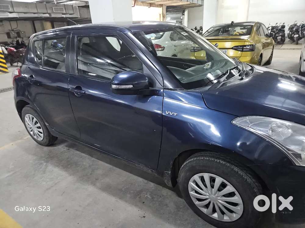 Maruti Suzuki Swift 2012 Vxi Petrol