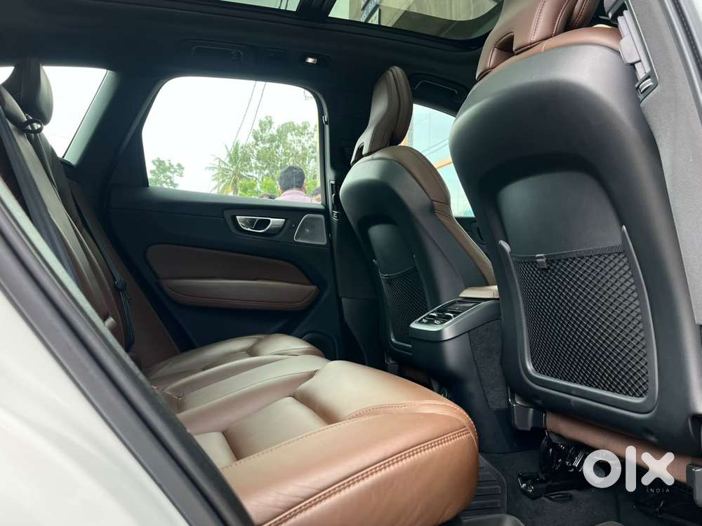 Volvo Xc60 2.0 B5 Ultimate, 2023, Petrol