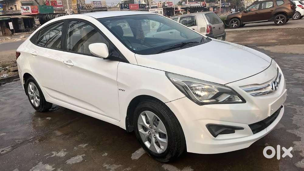 Hyundai Verna 2016-2017 1.6 Vtvt At Sx, 2016, Petrol