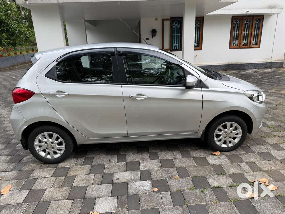 Tata Tiago Petrol 2018