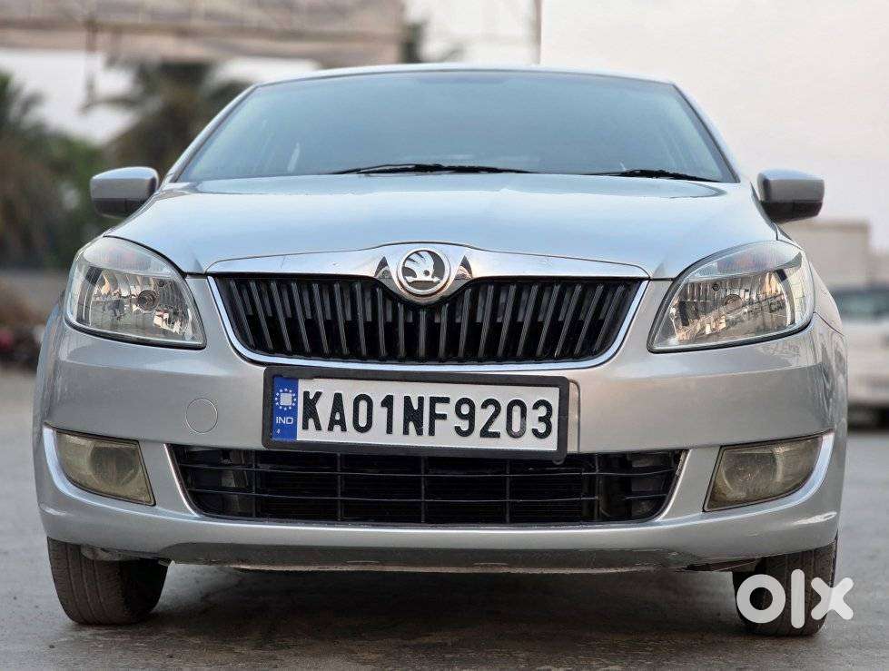 Skoda Rapid Ambition 1.6 Mpfi Manual, 2012, Petrol