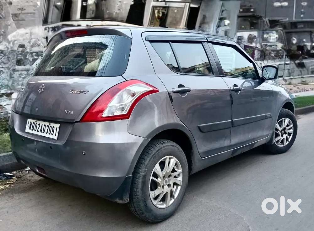 Maruti Suzuki Swift Vxi 2013