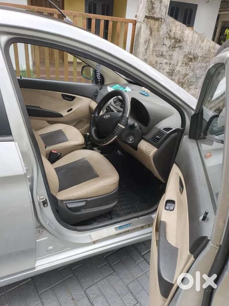 Hyundai Eon Era Plus Petrol 2012